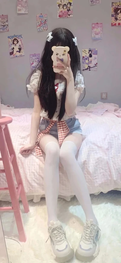 四个人换着玩的过程叫什么游戏呢