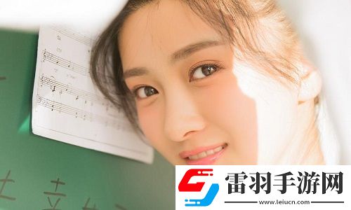小鲜肉吃小鲜肉的大logo