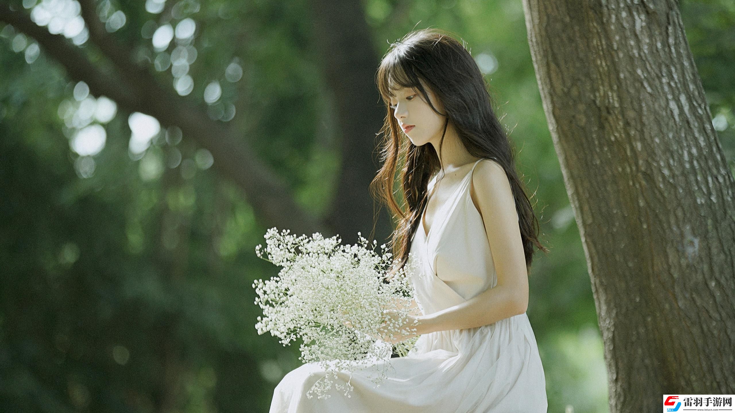 yeezy380蜜桃粉和白色：Yeezy 380系列的色彩实验——甜蜜粉色vs简约白色！