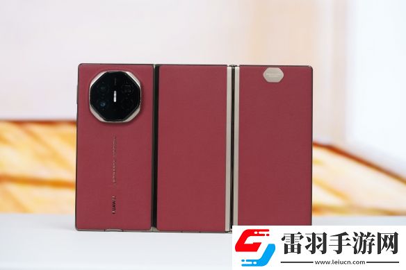 华为三折屏手机黄牛价大跳水从加价十几万到仅加4千
