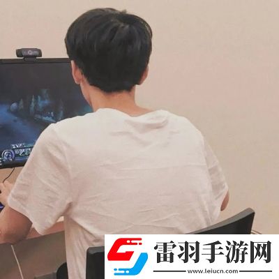 2022超甜情侣头像一人一半超好看距离不是问题相向而行才是关键