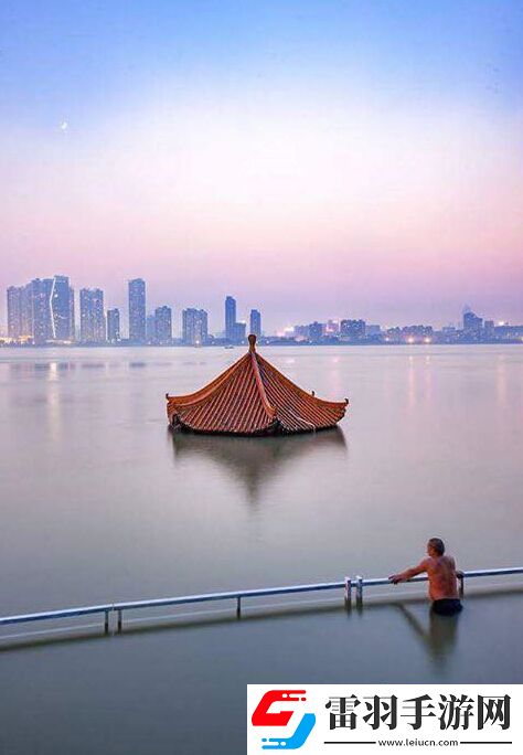 炎炎夏日再穷不能没空调妹子惊叹你连风油精都不如