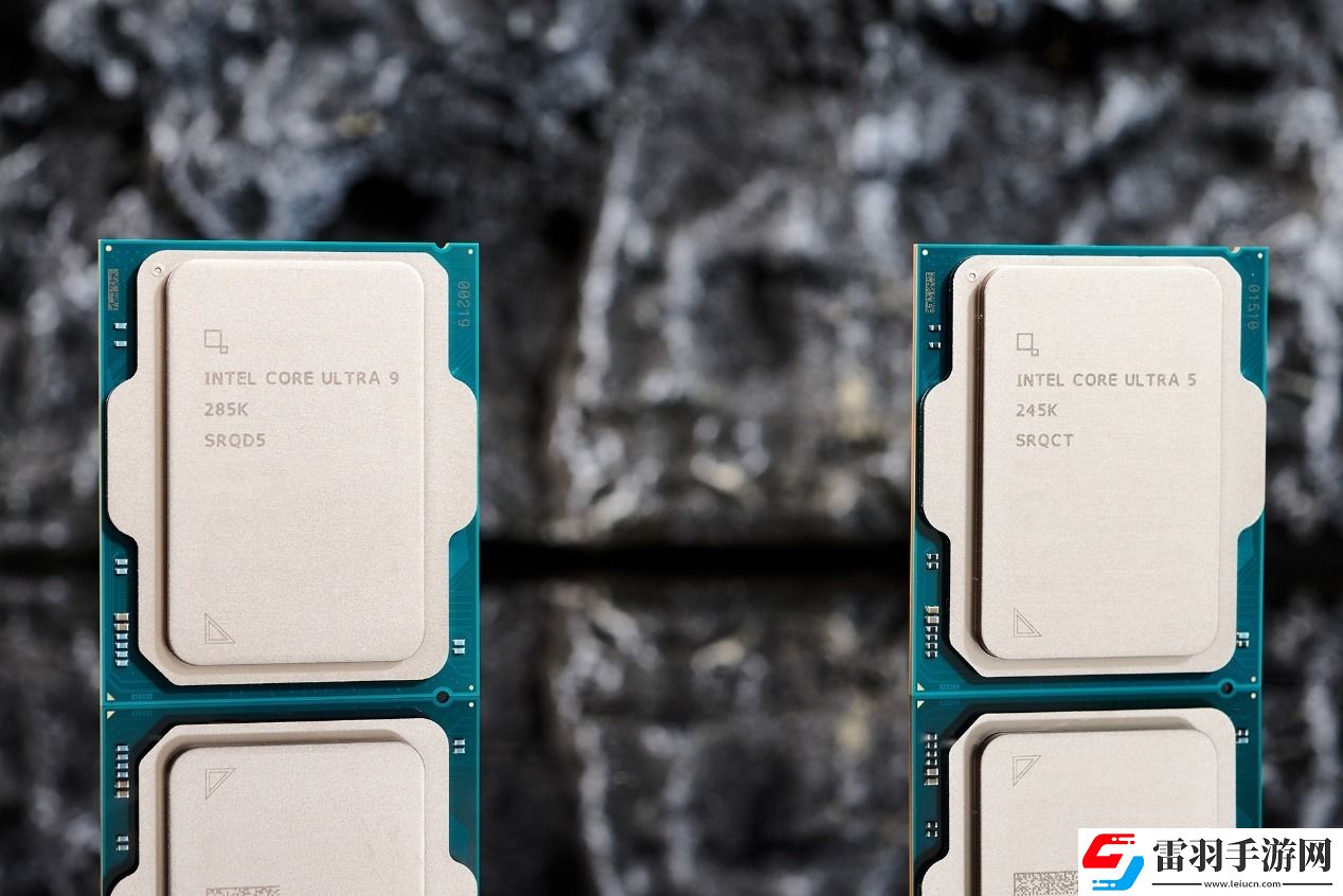英特尔酷睿Ultra200S系列桌面端处理器开箱