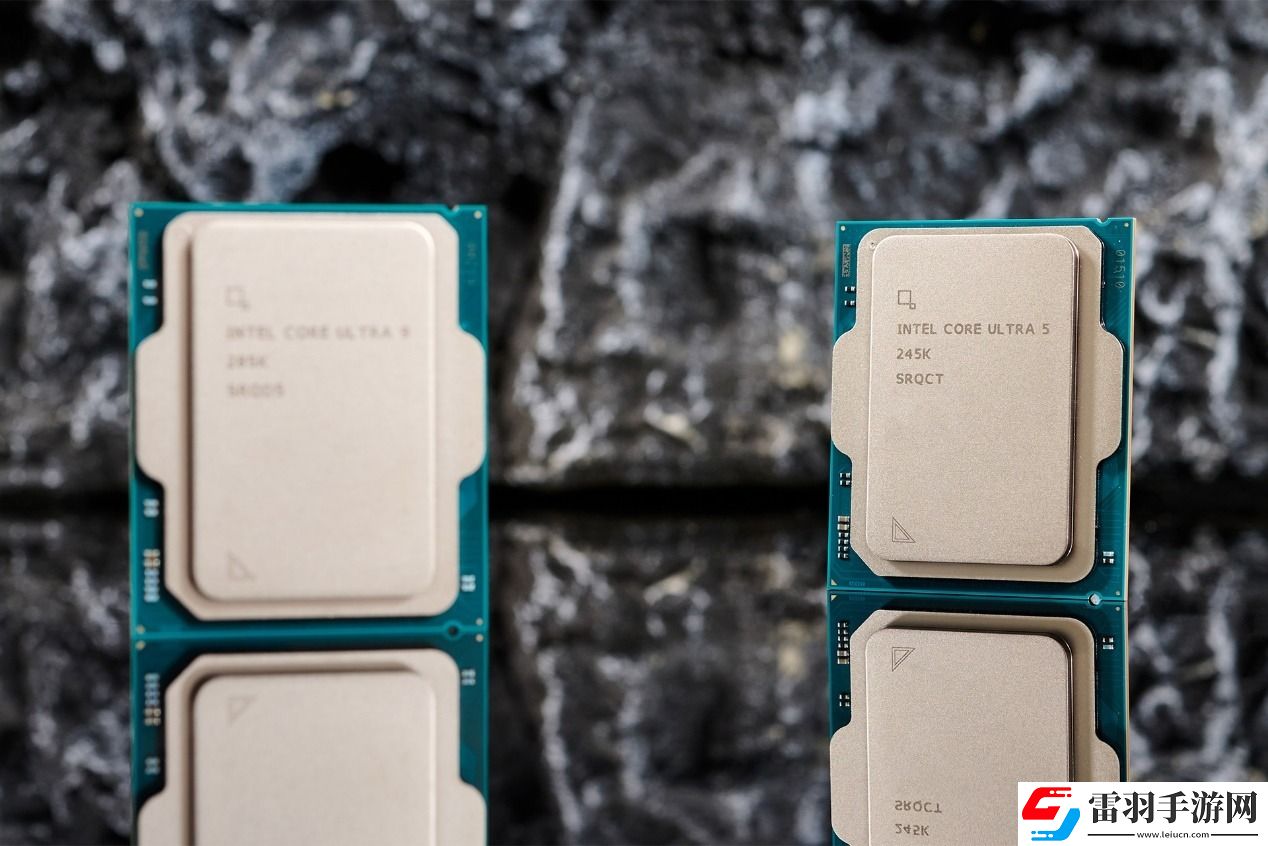英特尔酷睿Ultra200S系列桌面端处理器开箱