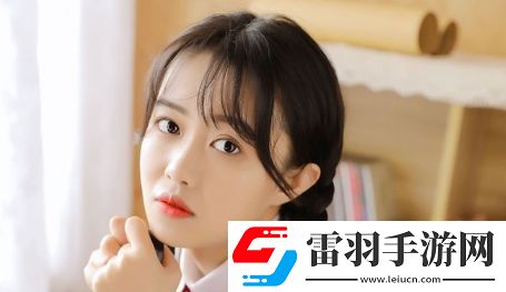 女方用嘴巴吃鸡的吉尼斯世界纪录挑战惊人