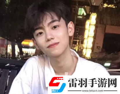 深沉低调且好听的男生网名瞳孔里渐渐远去的背影