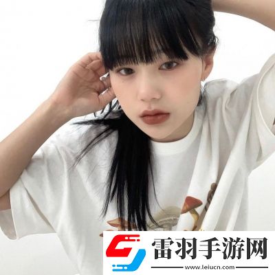 甜甜的又很酷酷的美女微信头像很干净又很好看的酷酷的美女