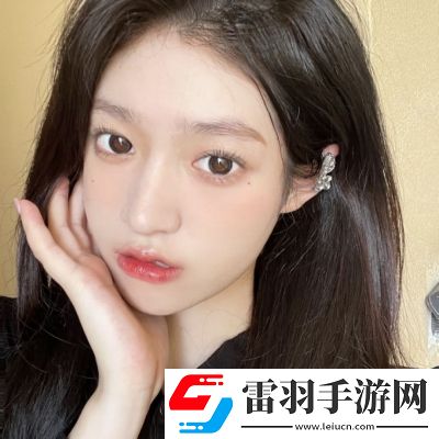 甜甜的又很酷酷的美女微信头像很干净又很好看的酷酷的美女
