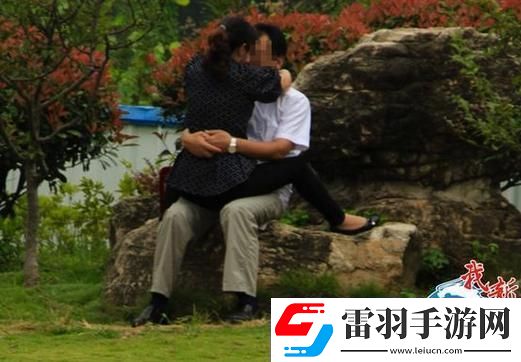 老顽童公园秀飞镖绝技
