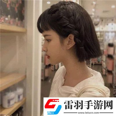 最新版高颜值好看的短发女生头像小清新相比于喜欢你我想我应该先爱自己