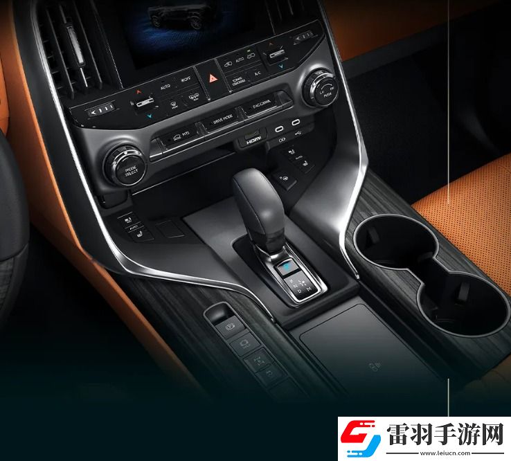 雷克萨斯新LX700h首发
