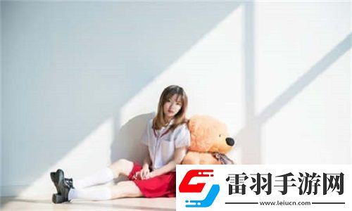 离奇经历！几个装修工人把我压在茶几