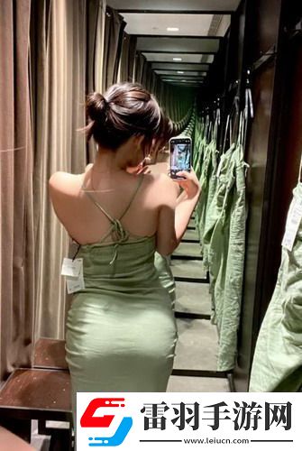 海角社区封神披风妈妈背后的暖心故事