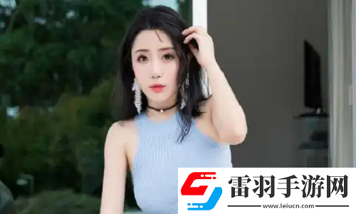 丰满的女邻居三级