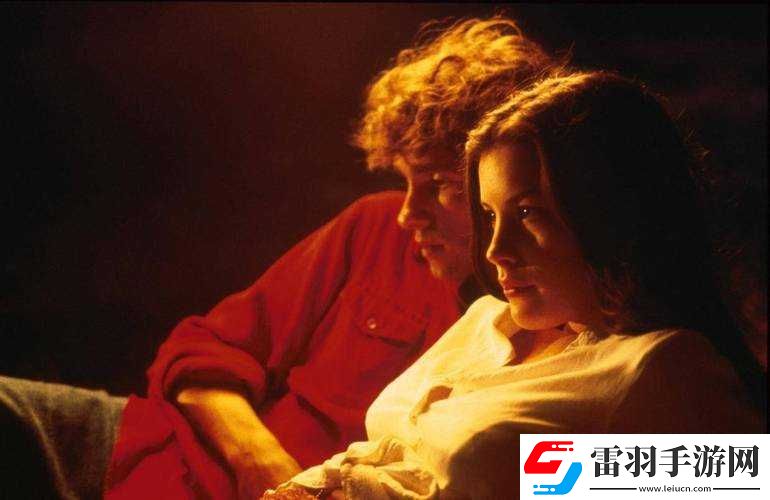 欧美XXXX三人交性