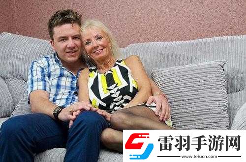 欧美老妇那极具特色的毛茸茸二毛引发的别样故事