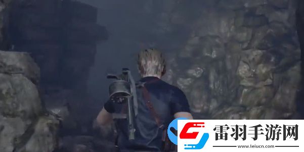 生化危机4重制版凶猛的**怎么打